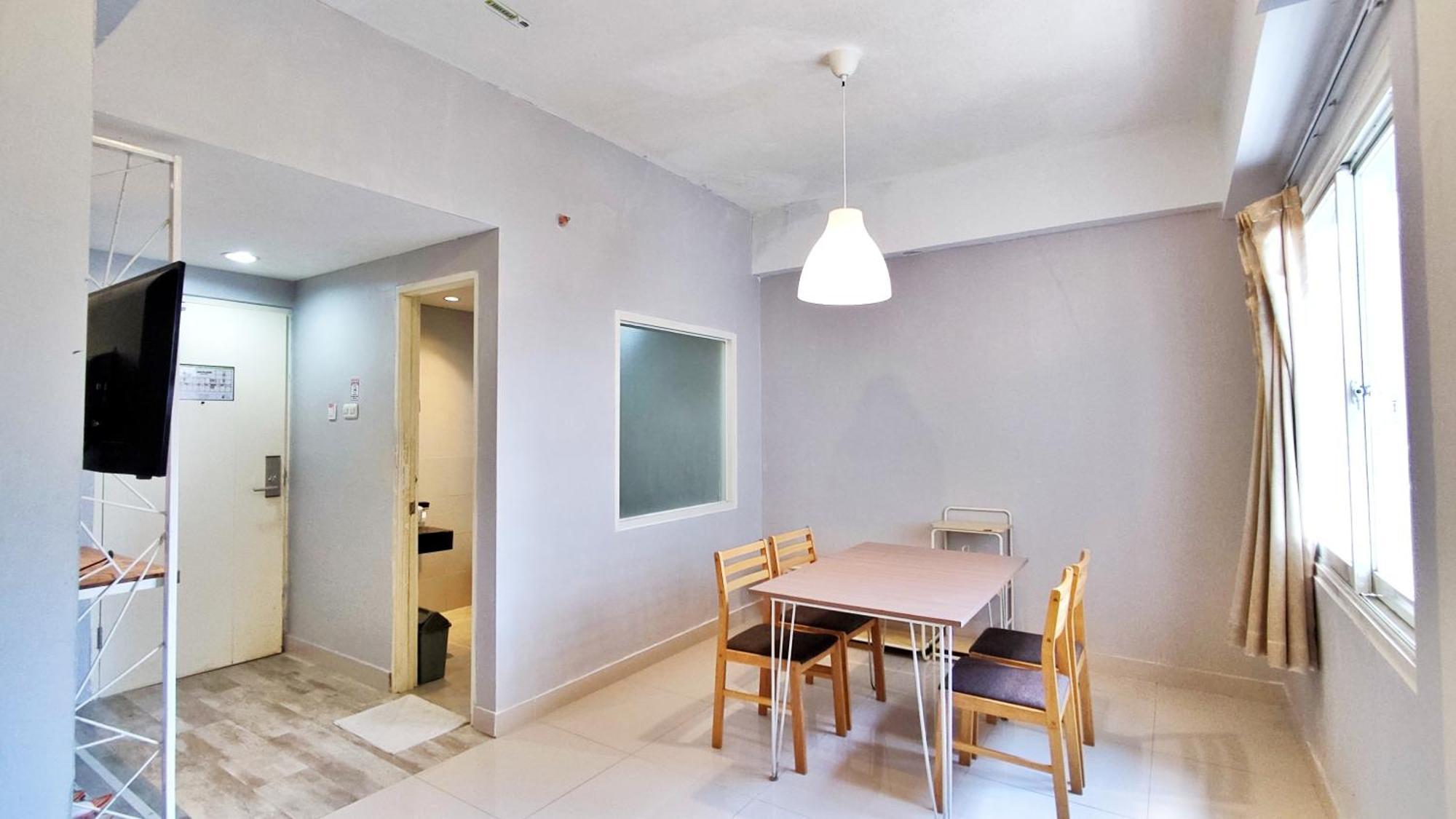 Votel Hotel Charis Tuban Tuban  Buitenkant foto